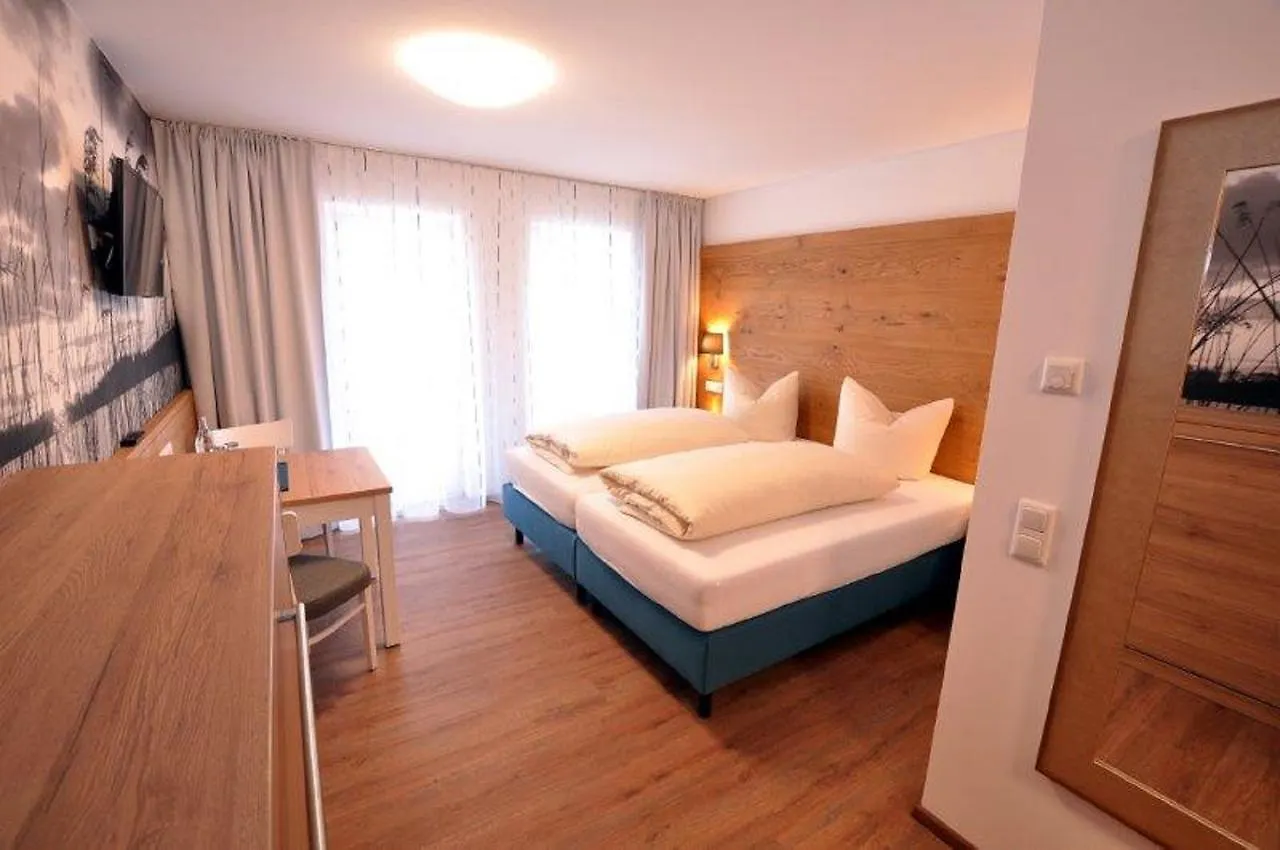 Gaestehaus Zur Krone Waltenhofen 2*,  Germany