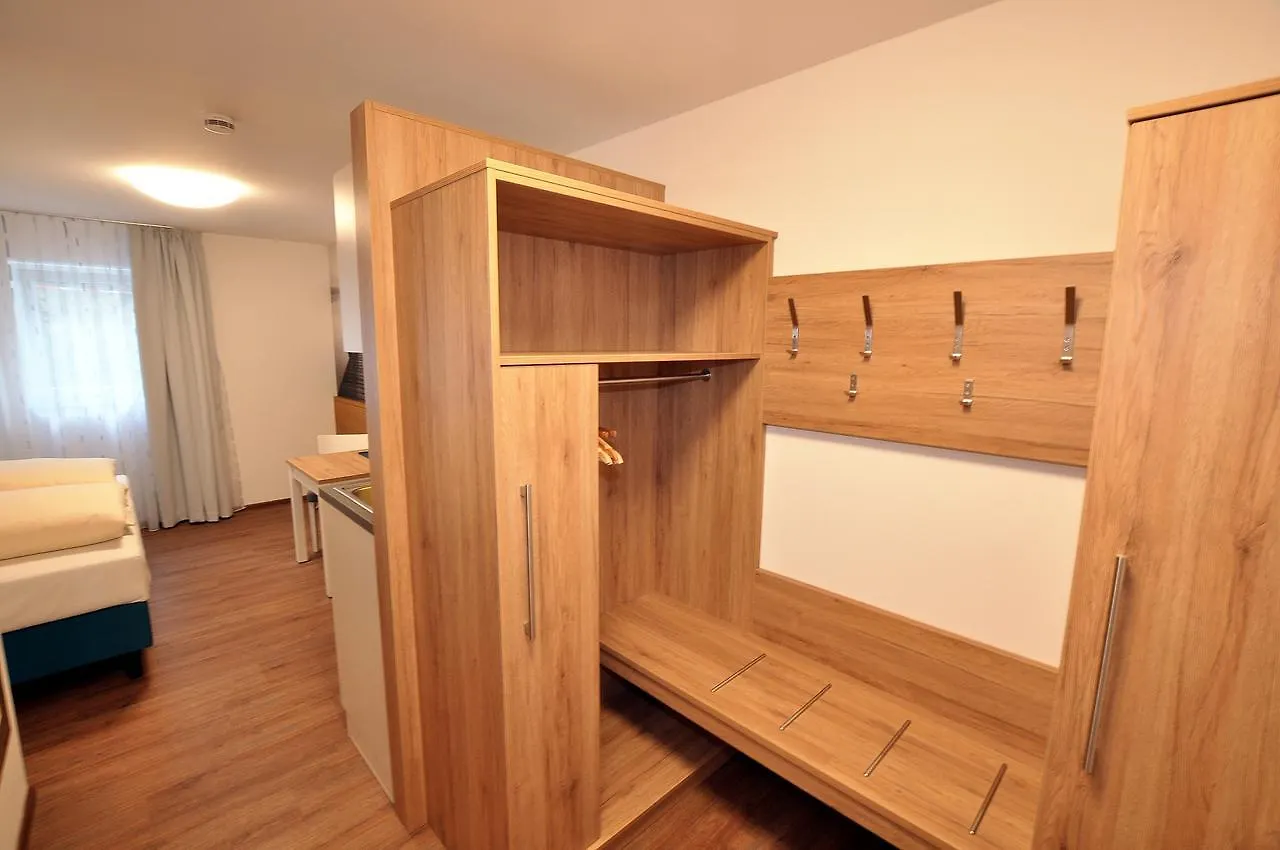 ** Inn Gaestehaus Zur Krone Waltenhofen Germany